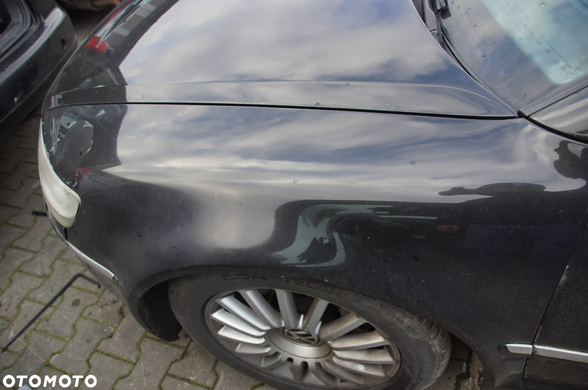 Auto na części 692106889 Volkswagen Phaeton 3.2 V6 AYT lakier lr9v rocznik 2003 skrzynia gde drzwi maska lampa zderzak silnik felga skrzynia amortyzator poduszka alternator rozrusznik pompa - 19