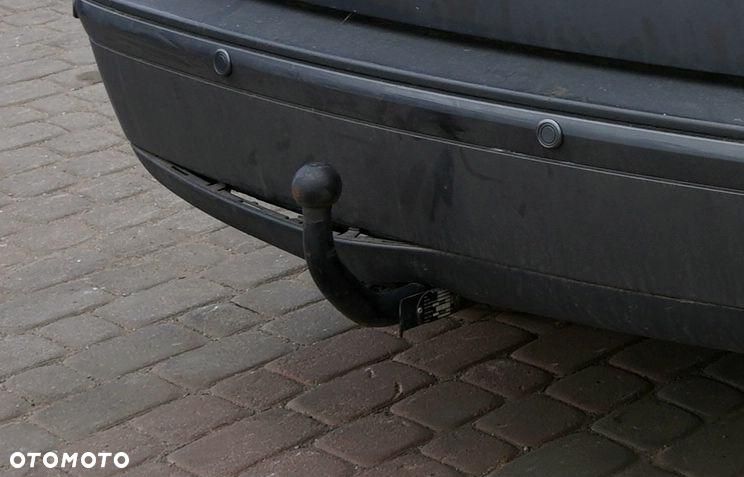 HAK HOLOWNICZY V50  KOMBI  VOLVO 2004-2007 - 1