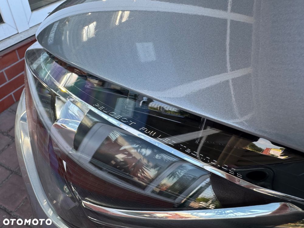 Peugeot 308 BlueHDi FAP 150 EAT6 Stop & Start Allure - 26