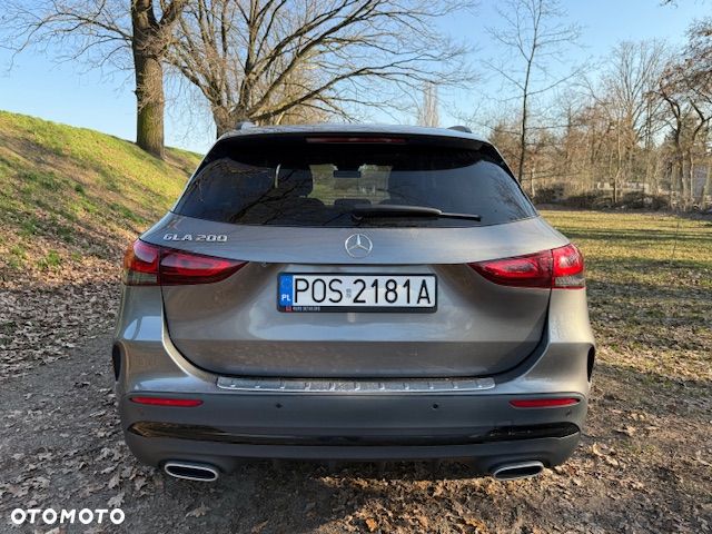 Mercedes-Benz GLA 200 Business Edition - 7
