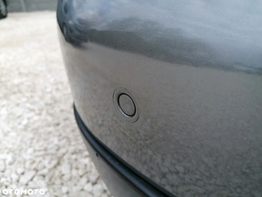 Volkswagen Golf 1.6 Tour - 24