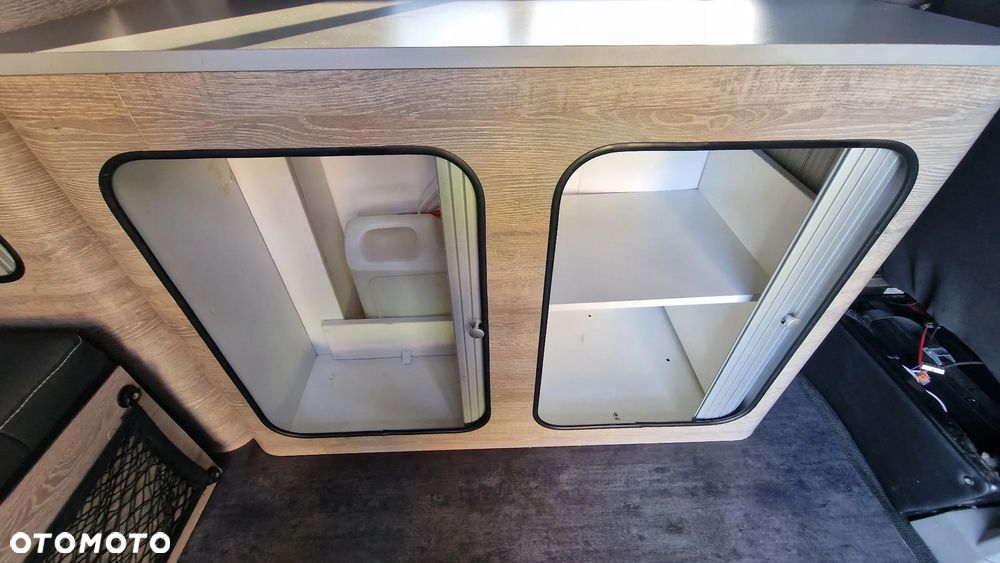 Volkswagen Transporter - 7