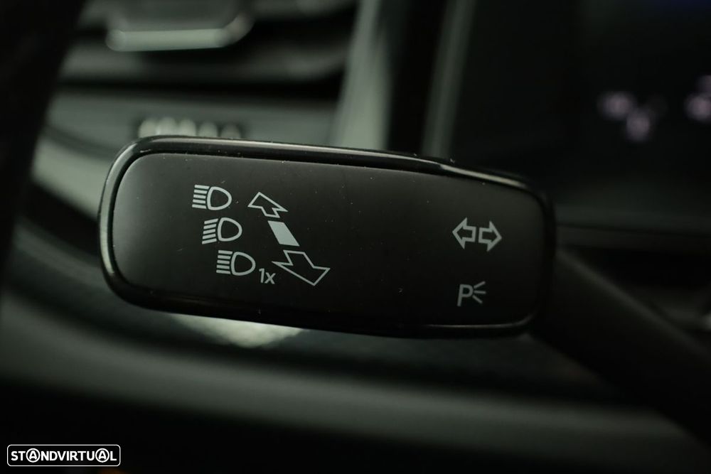 VW Taigo 1.0 TSI Urban DSG - 16