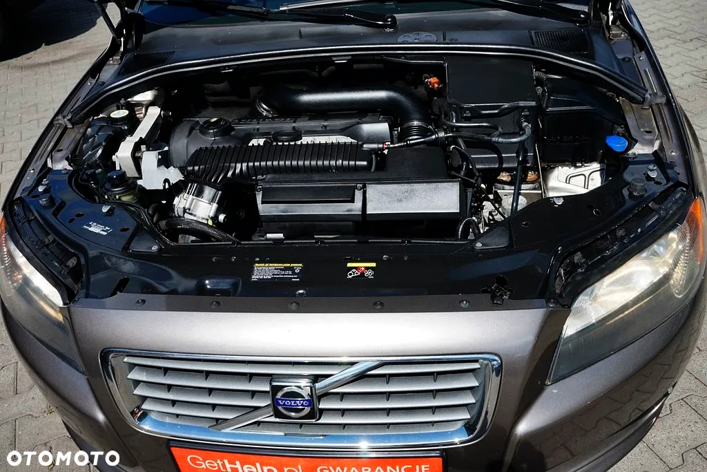 Volvo S80 2.5T Momentum - 11