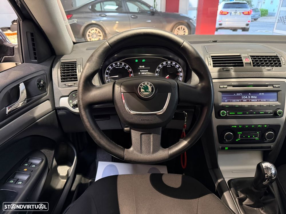 Skoda Octavia Break 1.6 TDi Sportline Pack - 12