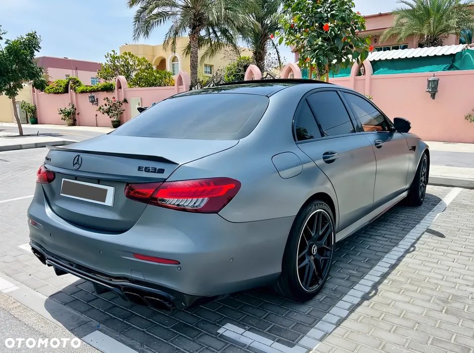 Mercedes-Benz Klasa E AMG 63 S 4Matic+ AMG Speedshift MCT-9G - 5