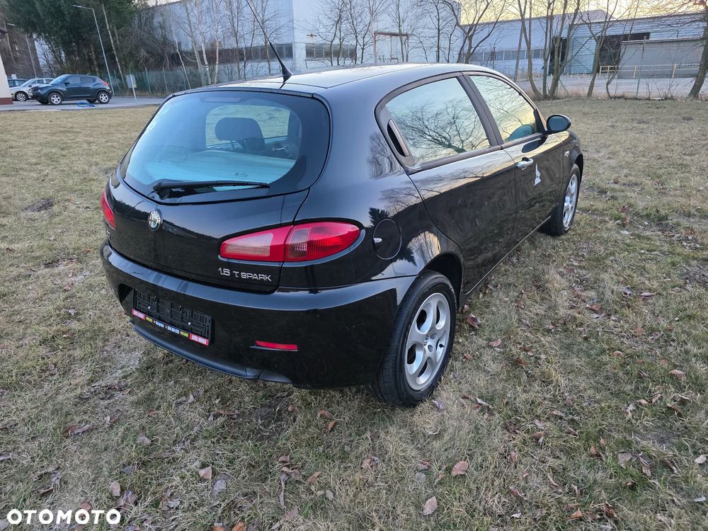 Alfa Romeo 147 1.6 Twin Spark 16V Moving - 6