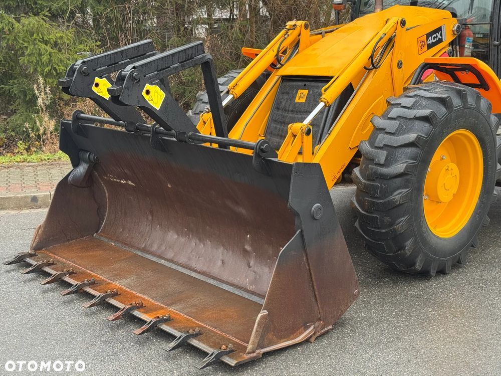 JCB * Koparko Ładowarka JCB 4CX * Joystick * TORQUELOCK * Bardzo Dobry Stan * - 16
