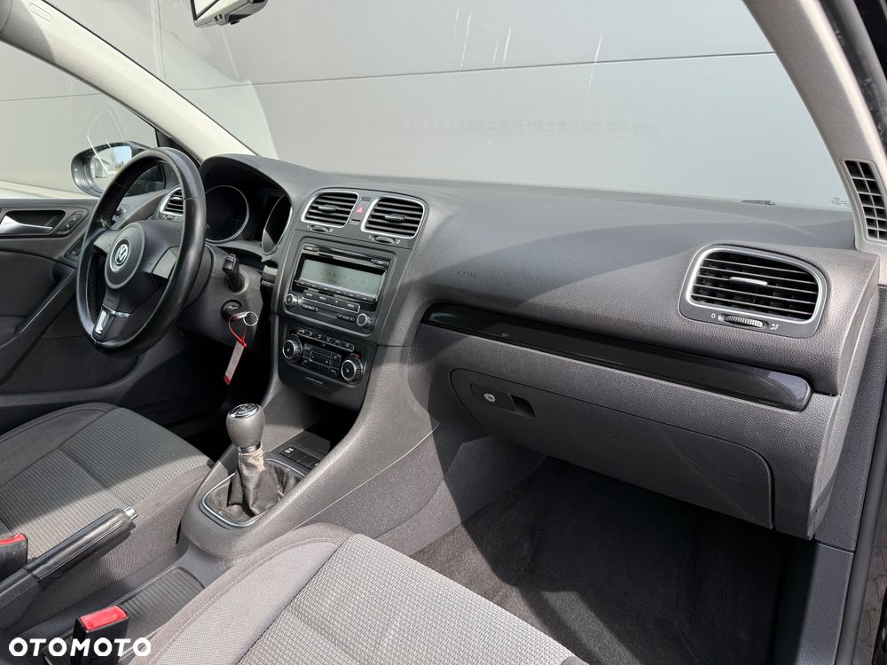 Volkswagen Golf 2.0 TDI Comfortline - 30