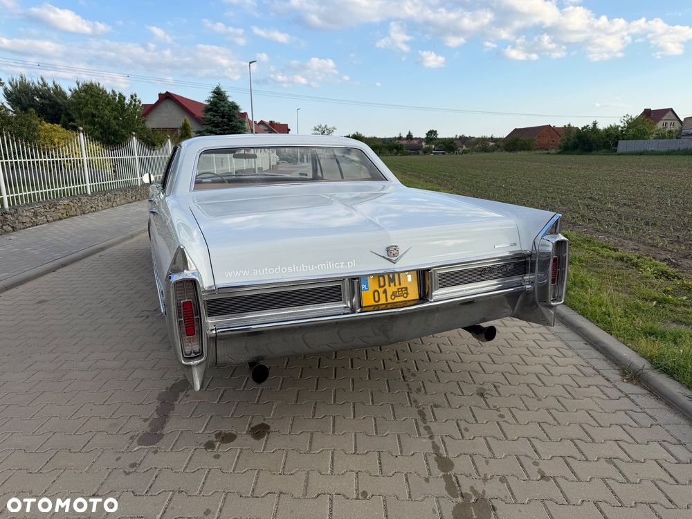 Cadillac Deville - 6