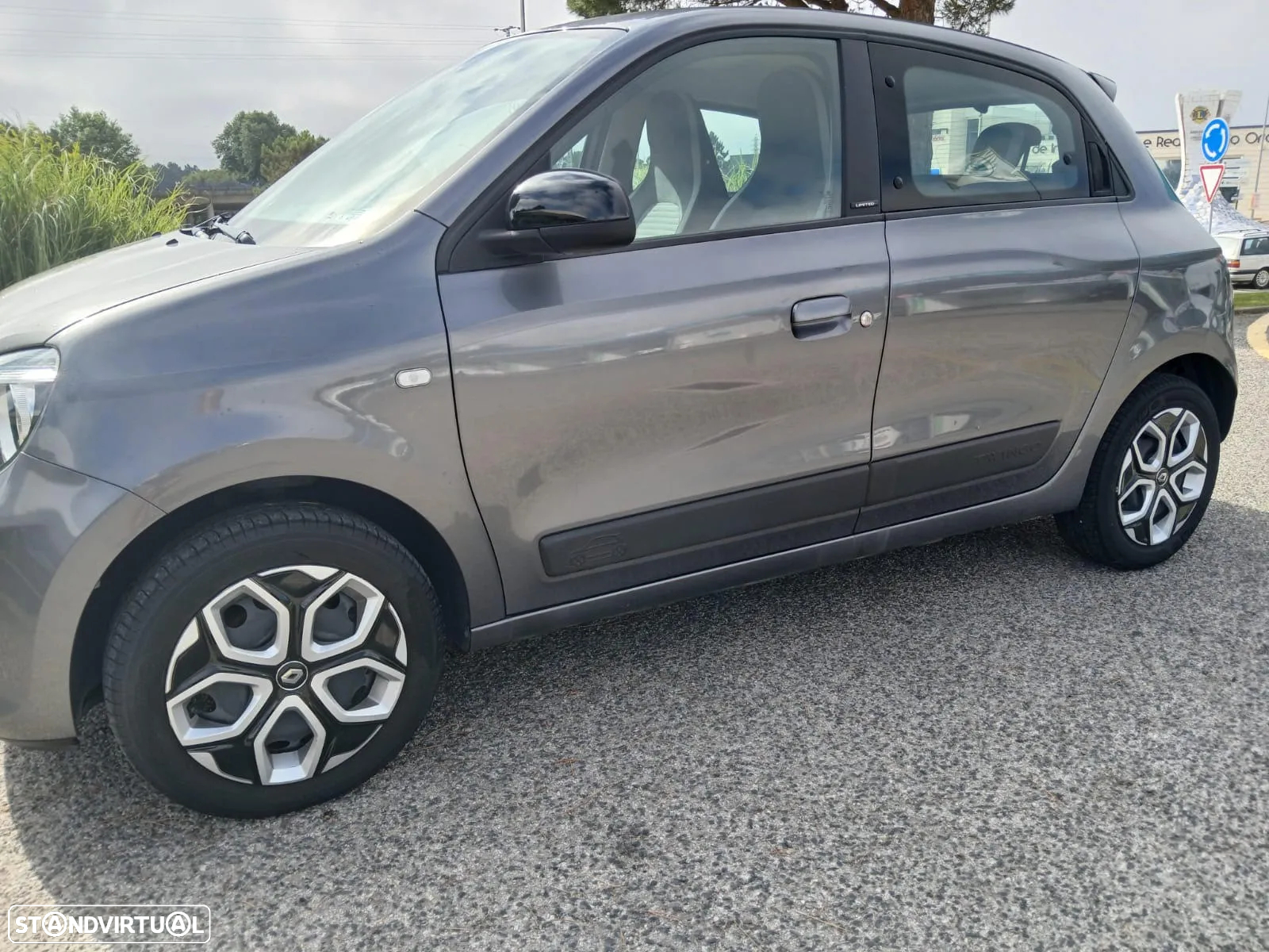 Renault Twingo 1.0 SCe Limited - 3