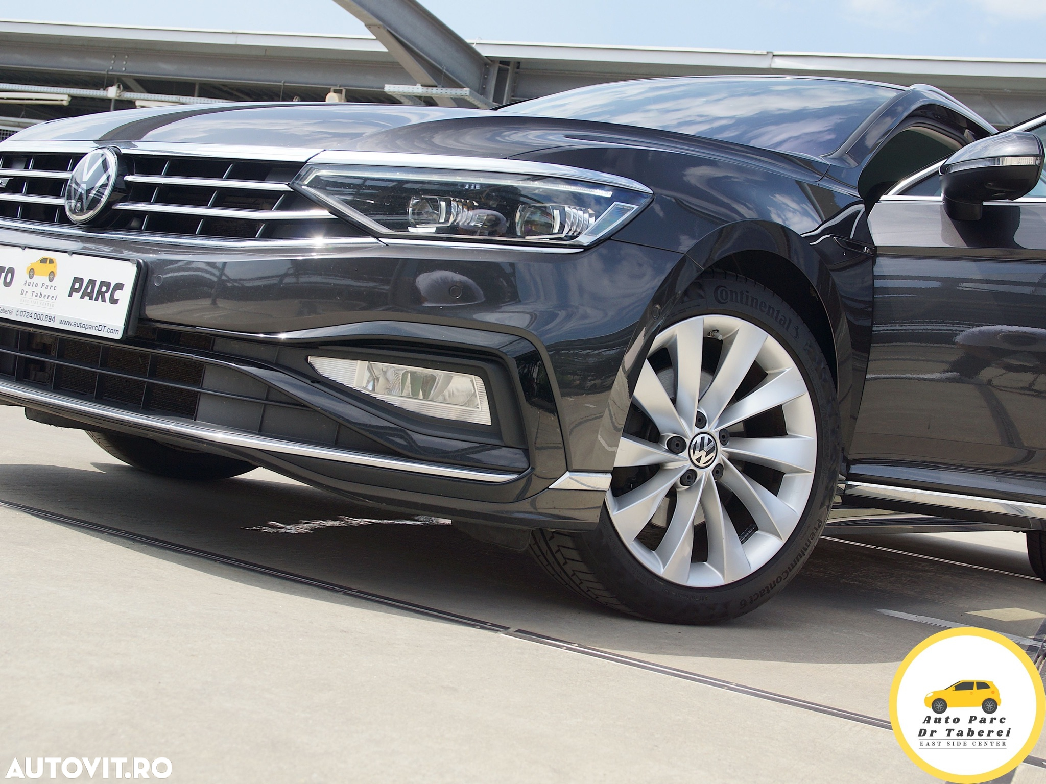 Volkswagen Passat Variant 2.0 TDI 4Mot DSG Highline - 3