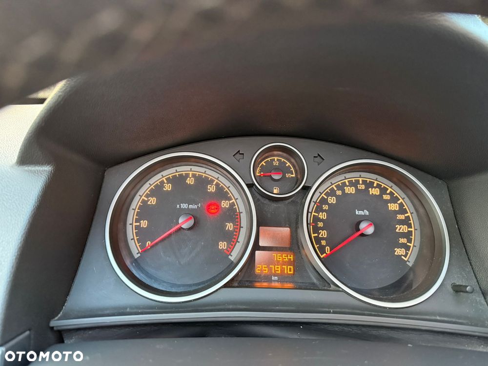 Opel Astra 1.8 Essentia - 8