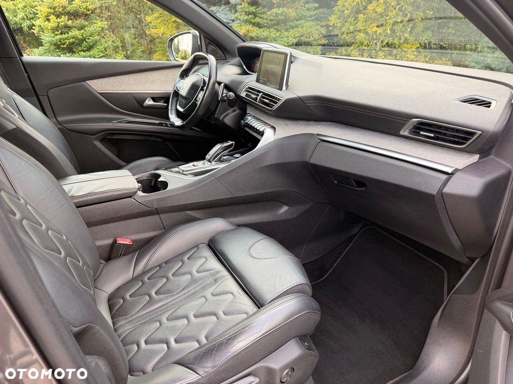 Peugeot 5008 2.0 BlueHDI GT S&S EAT8 - 28