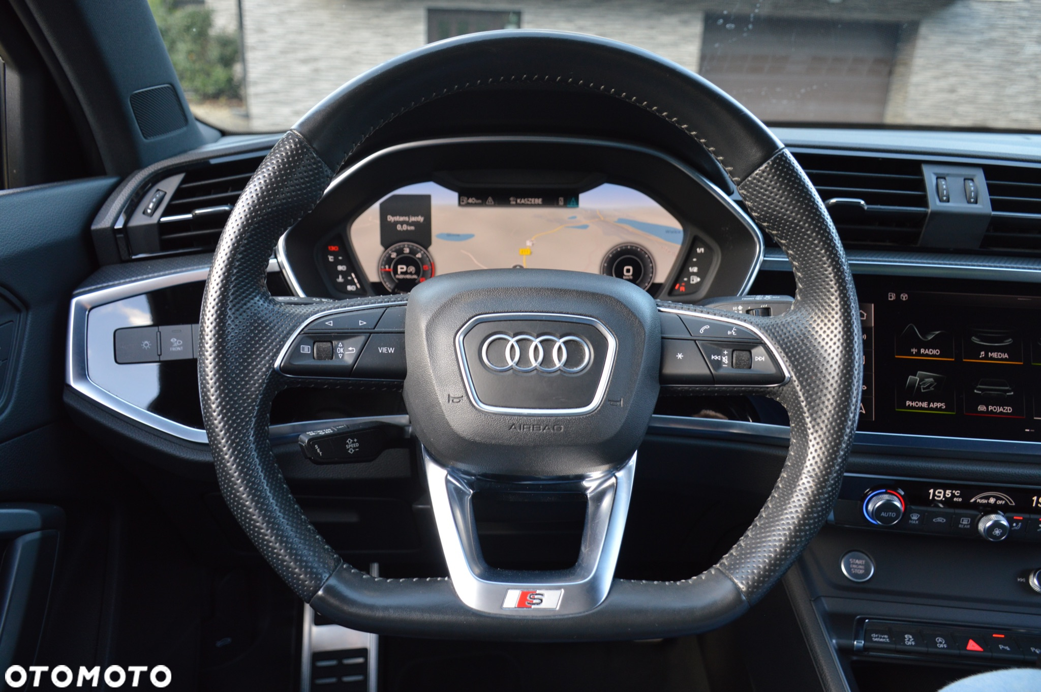 Audi Q3 35 TDI S tronic S line - 28
