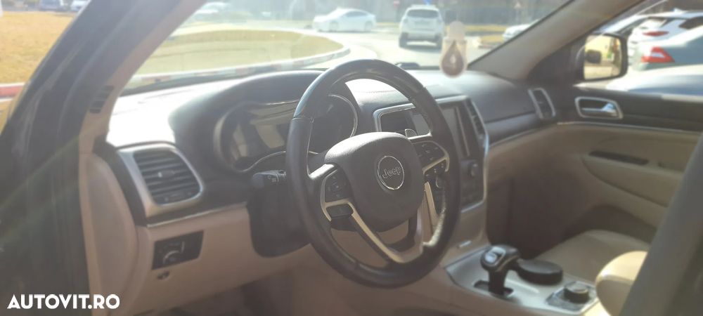 Jeep Grand Cherokee 3.0 TD AT Overland - 10