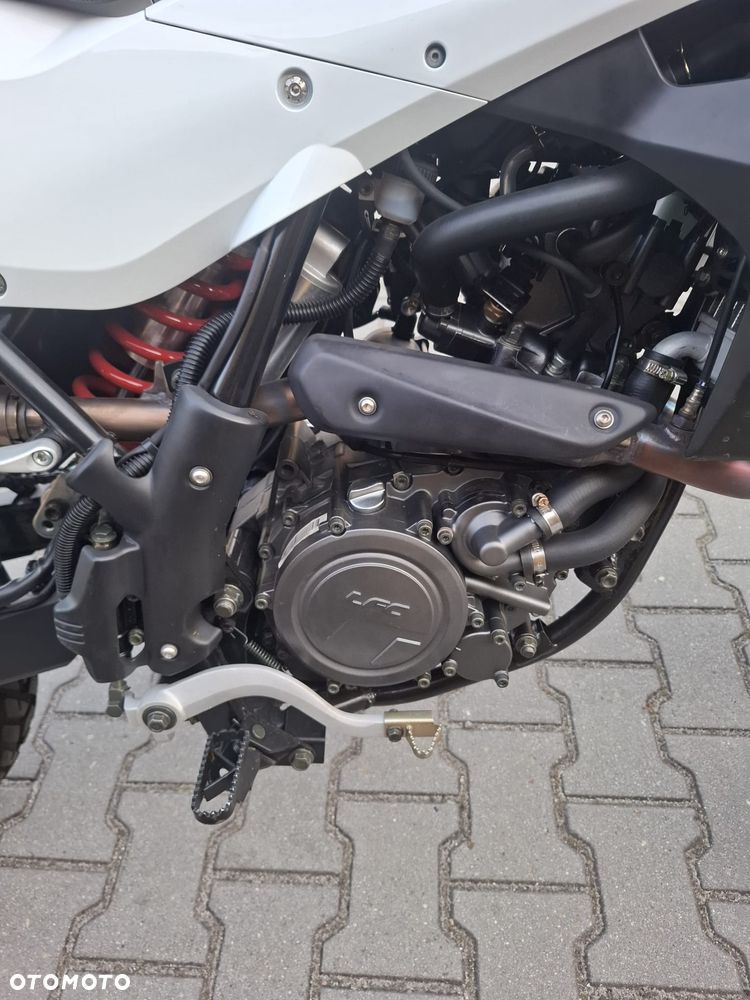 KSR Moto TW 125 - 9