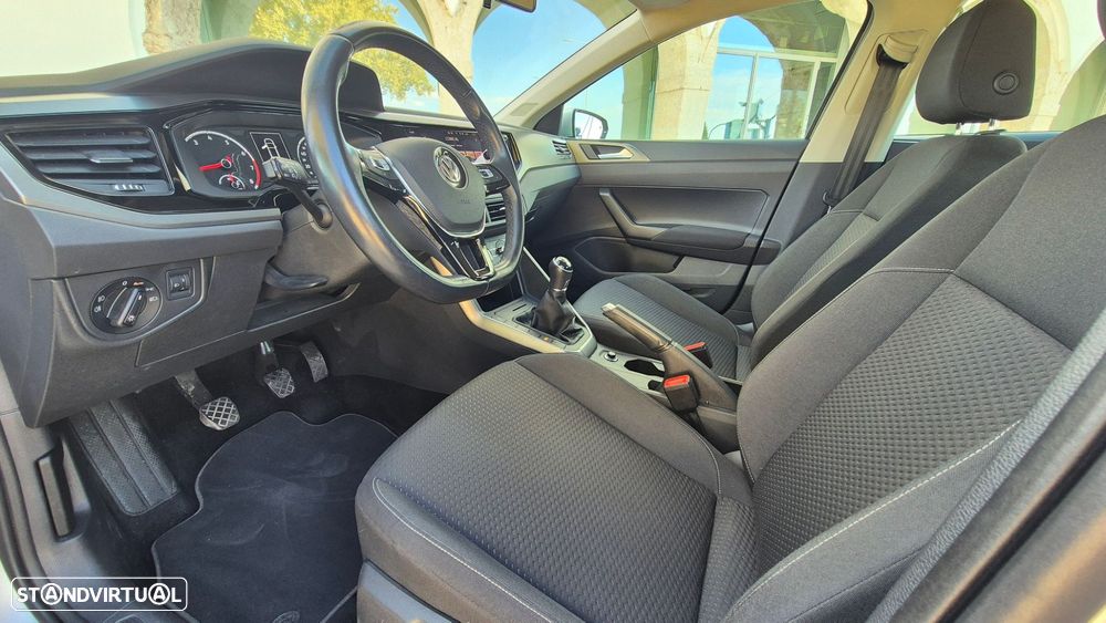 VW Polo 1.0 Confortline - 12