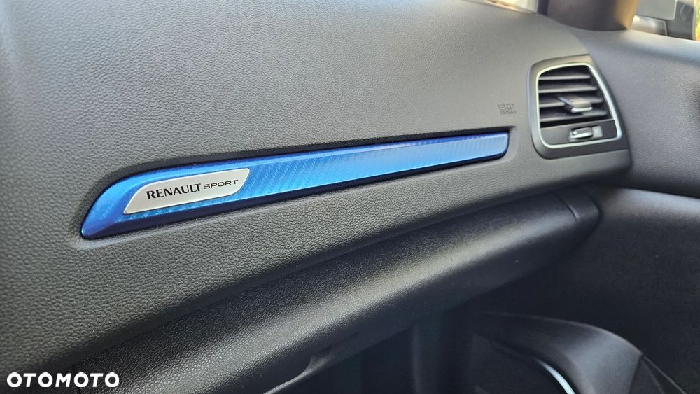 Renault Megane ENERGY TCe 205 EDC GT - 31