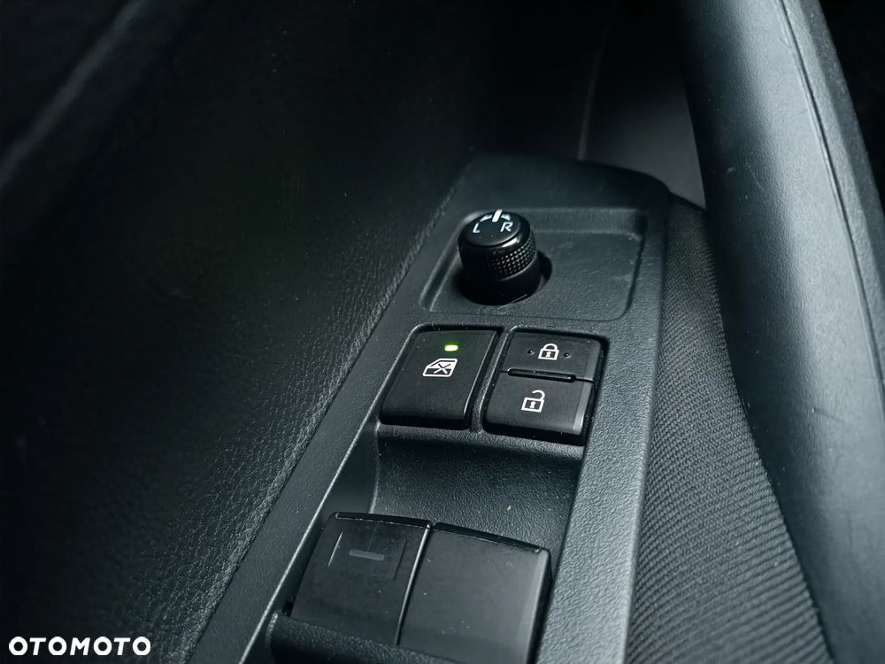 Toyota Corolla 1.8 Hybrid Active - 22