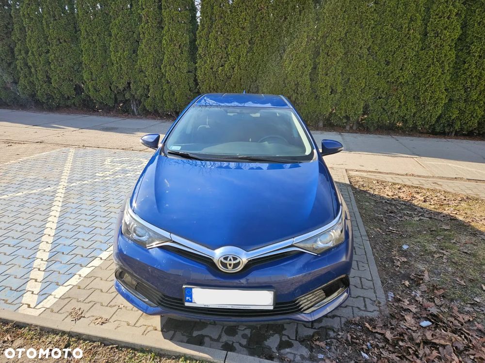 Toyota Auris - 4