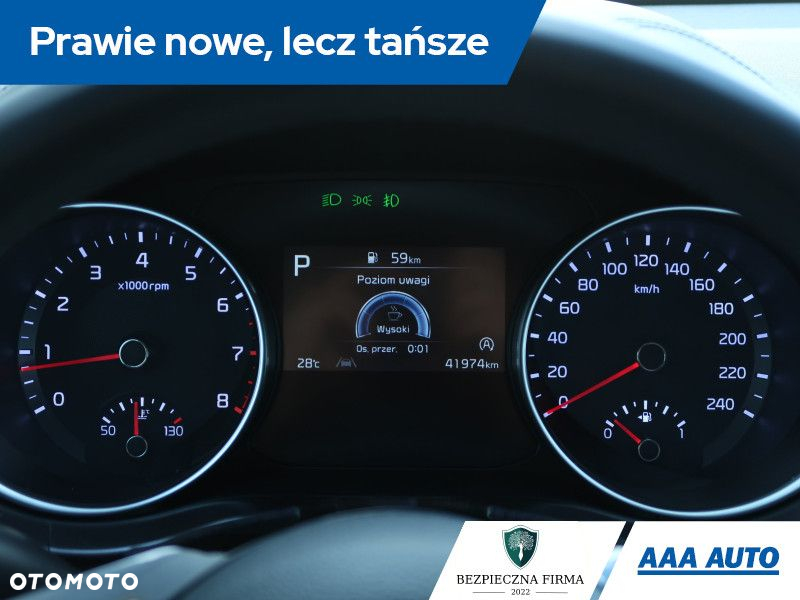 Kia Ceed - 12