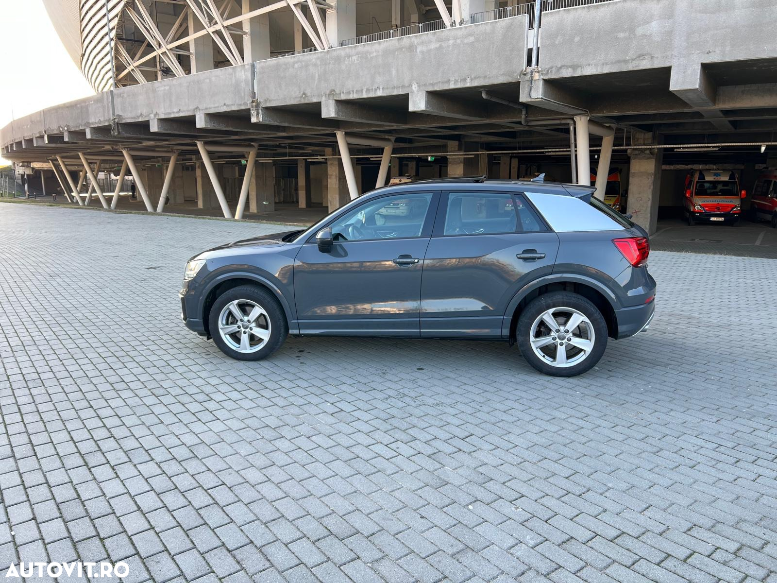 Audi Q2 2.0 TDI quattro S tronic Sport - 4