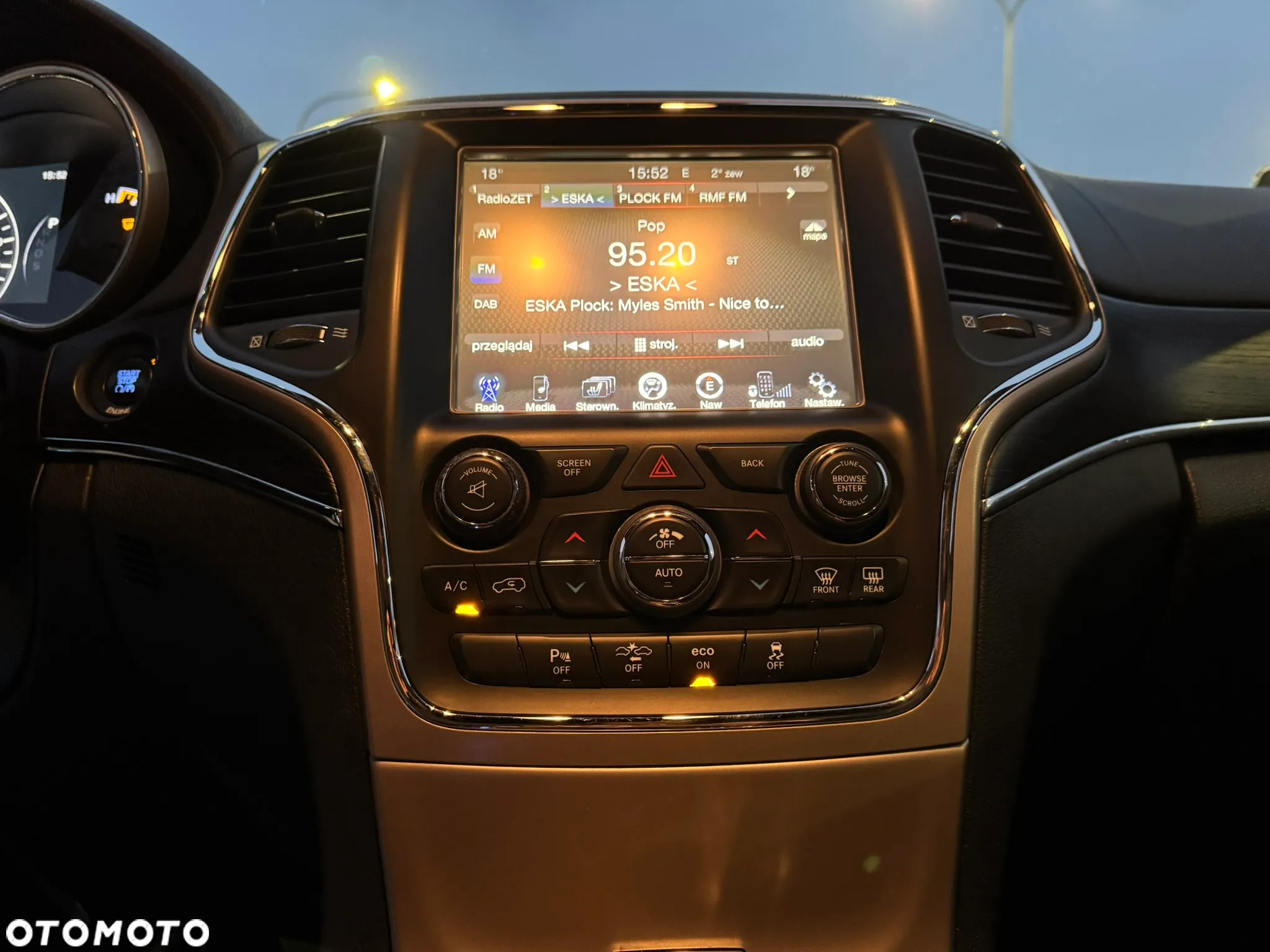 Jeep Grand Cherokee 3.0 CRD Overland Summit - 23