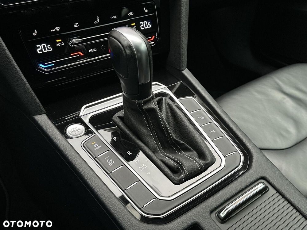 Volkswagen Arteon 2.0 TDI 4Motion R-Line DSG - 17