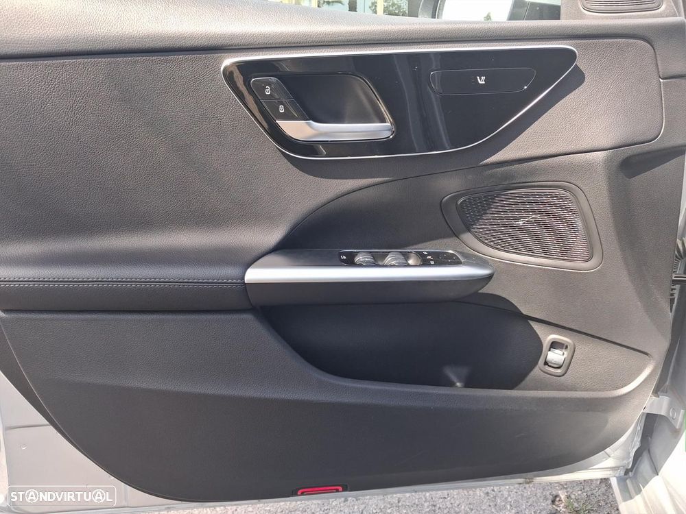 Mercedes-Benz C 220 d Avantgarde - 8