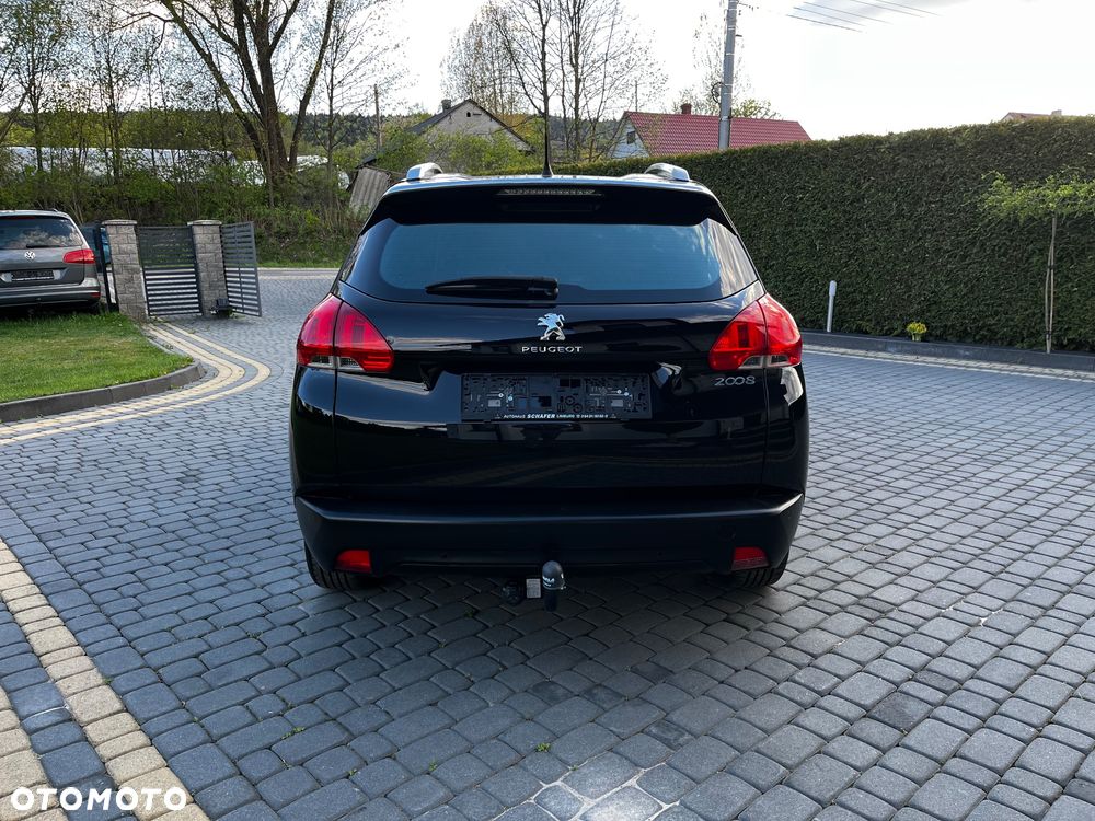 Peugeot 2008 - 4