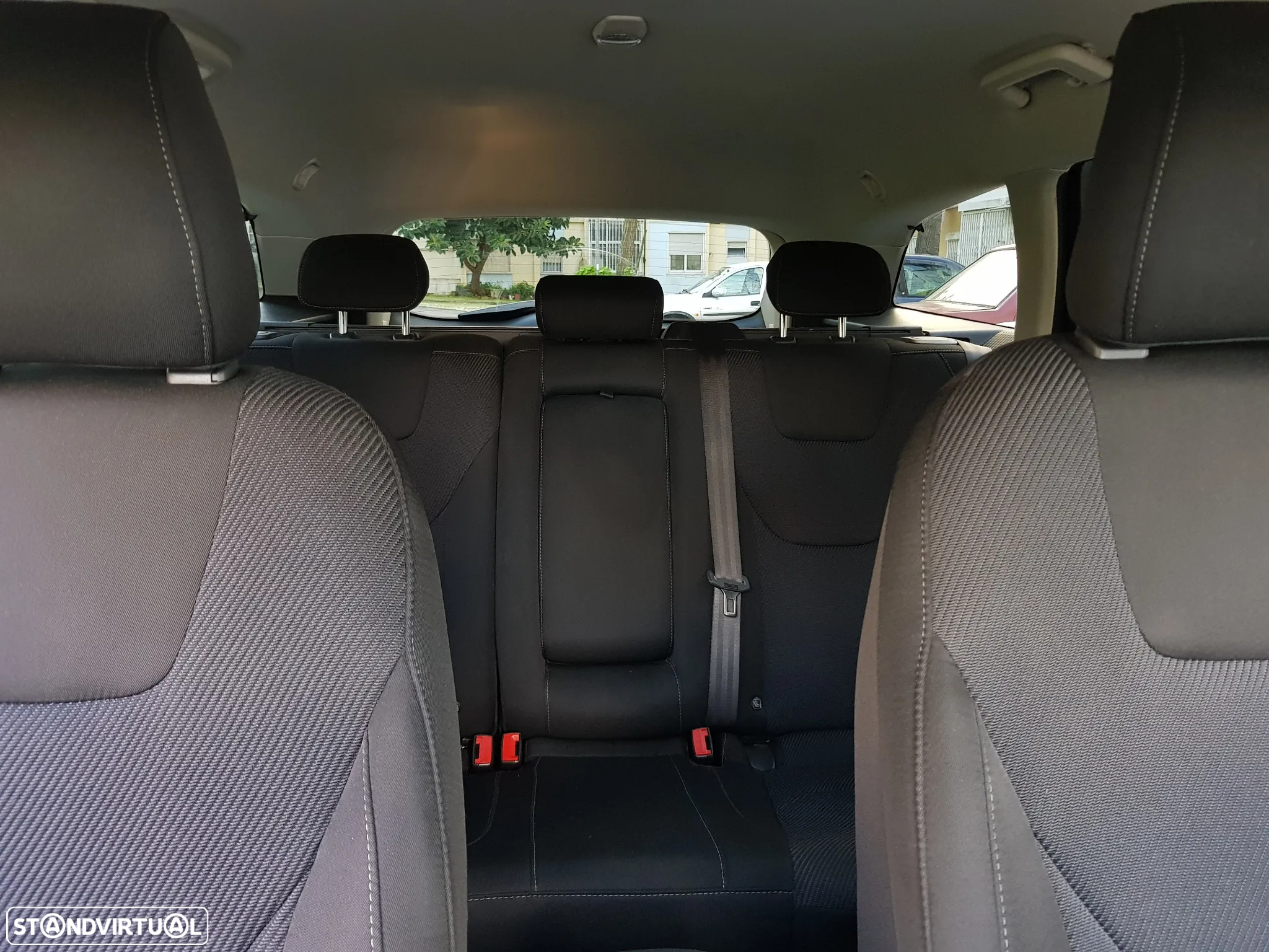 Ford Mondeo SW 1.5 TDCi Titanium ECOnetic - 32