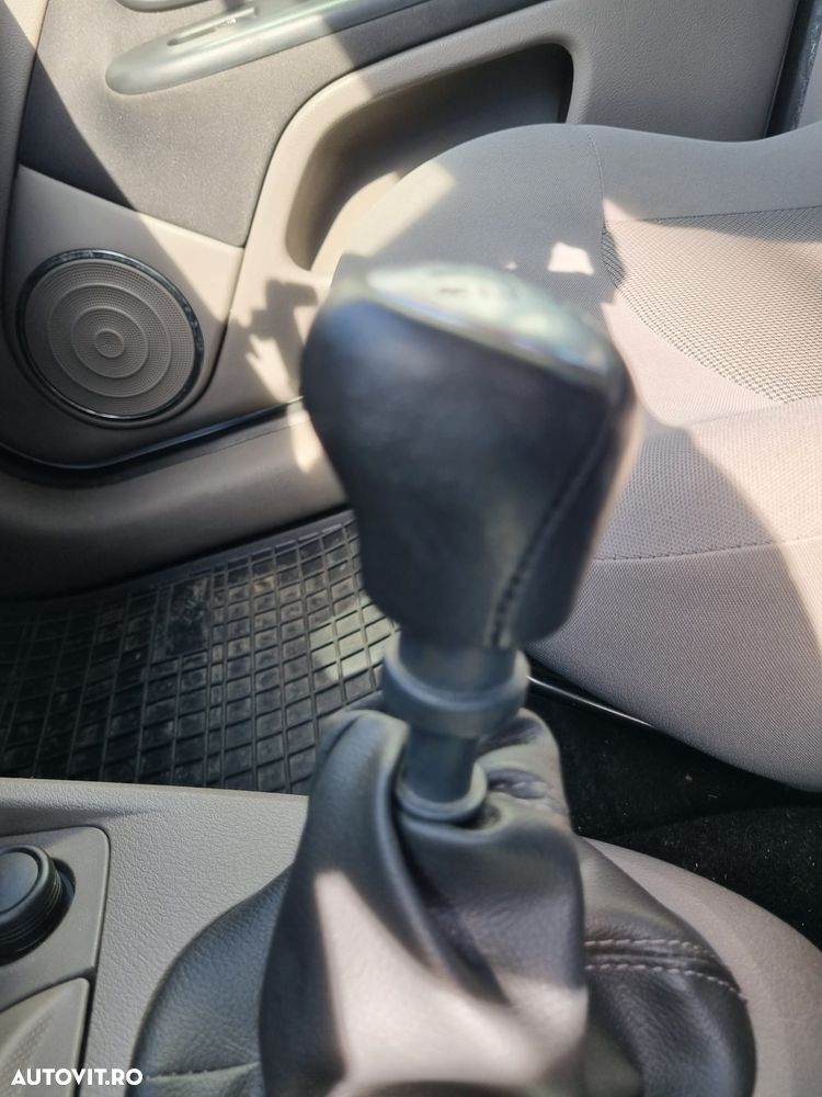 Renault Symbol 1.6 16V Collection - 7