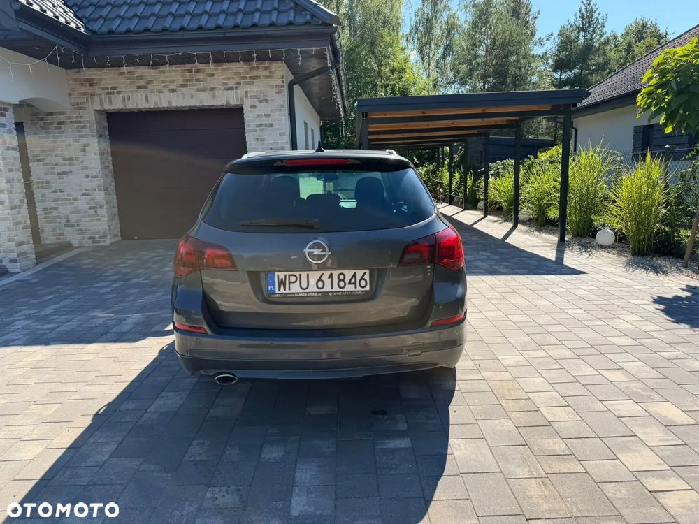 Opel Astra - 4