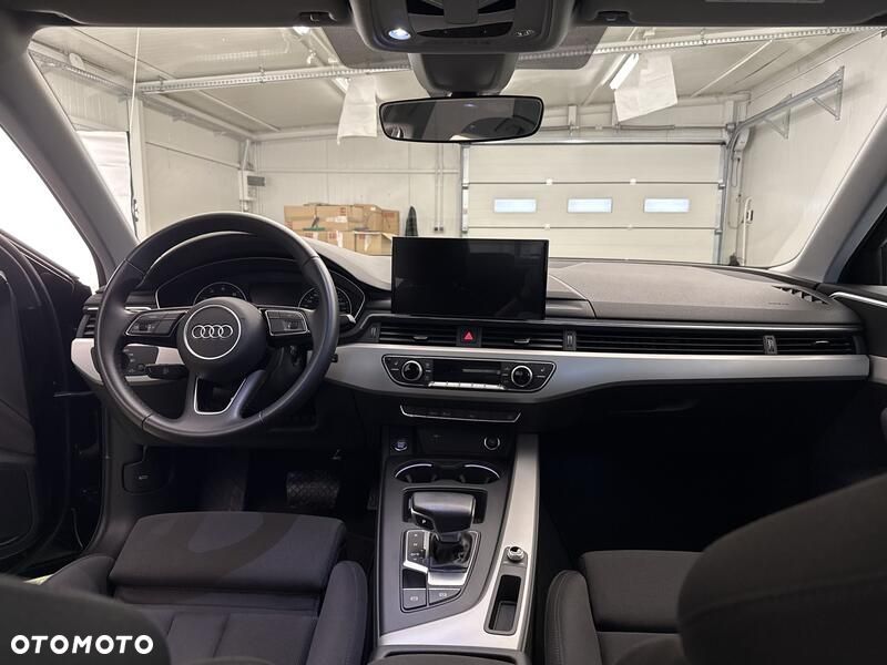 Audi A4 Limousine 35 TFSI mHEV S tronic - 19