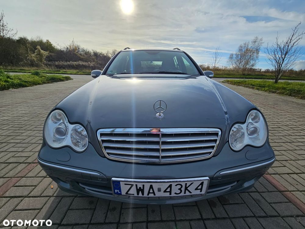 Mercedes-Benz Klasa C 320 T CDI 7-G-TRONIC Elegance DPF - 6
