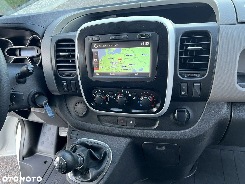 Renault Trafic - 14