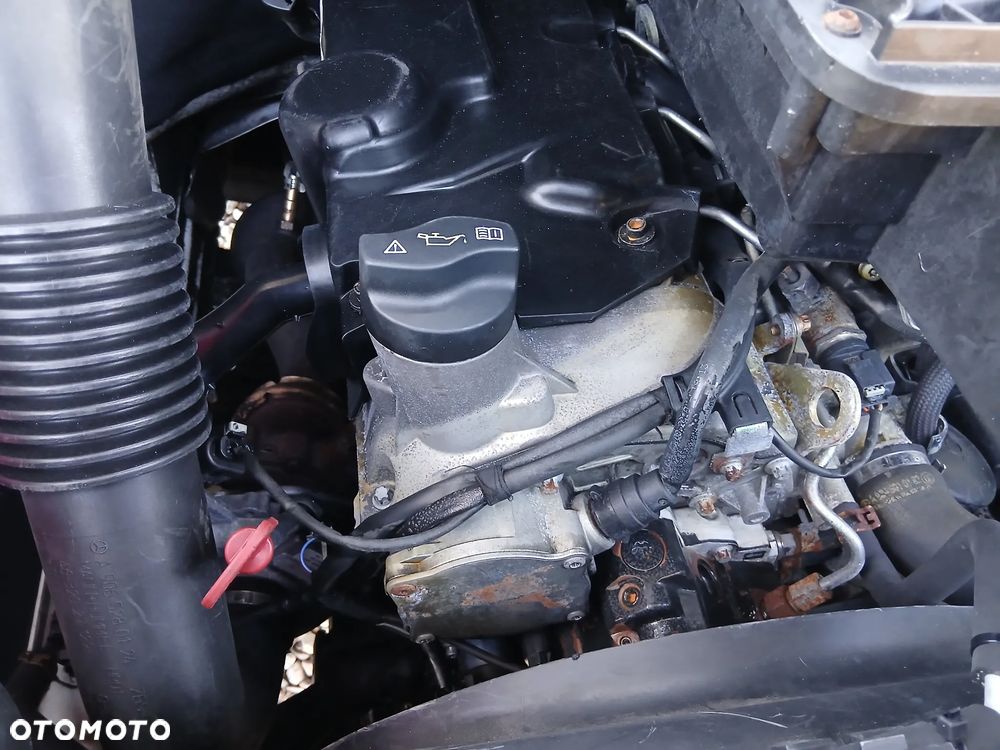 Mercedes-Benz Sprinter - 12