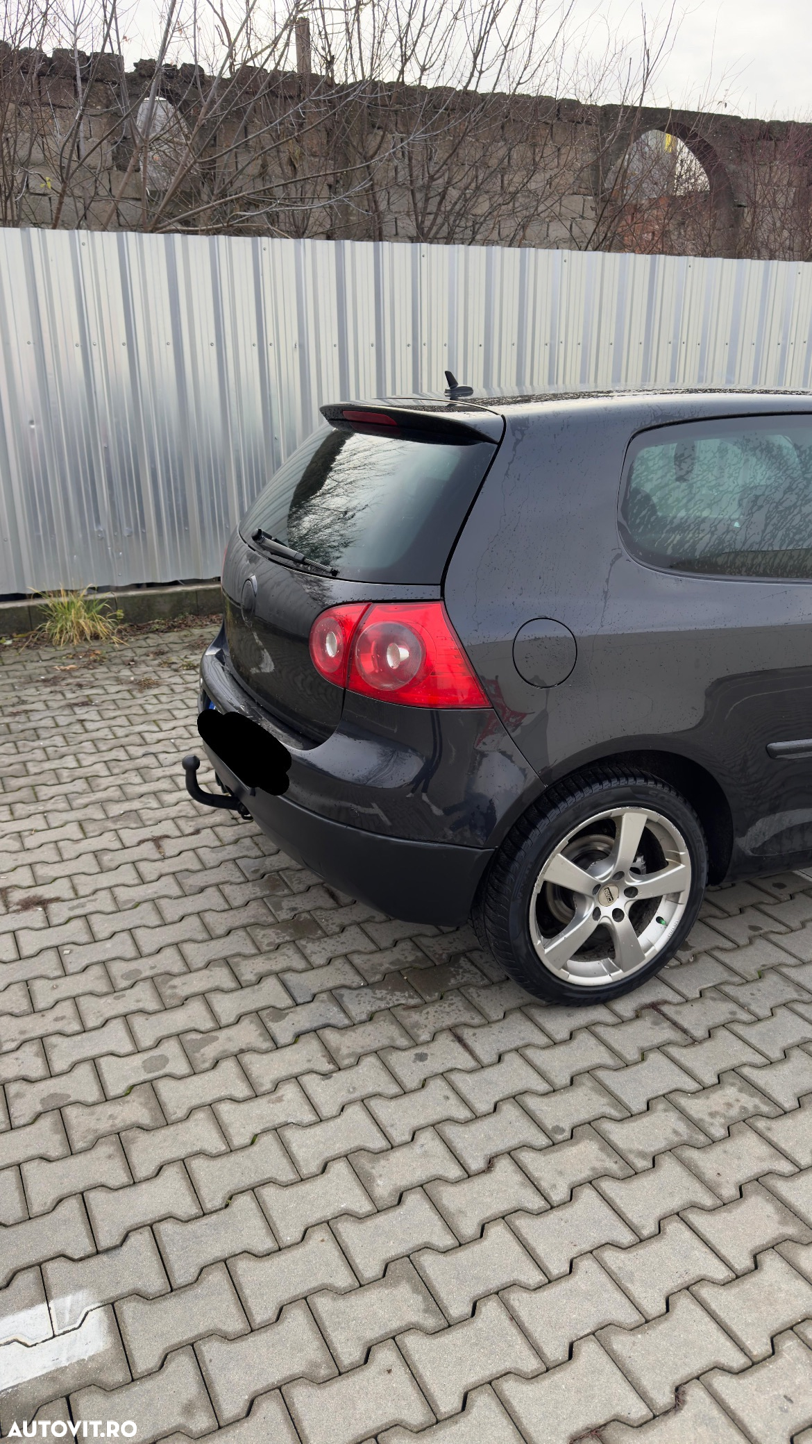 Volkswagen Golf 1.9 TDI Sportline DSG - 3