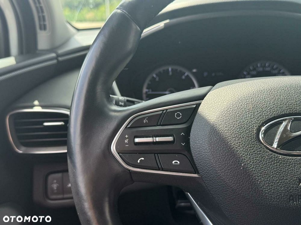 Hyundai Santa Fe - 11