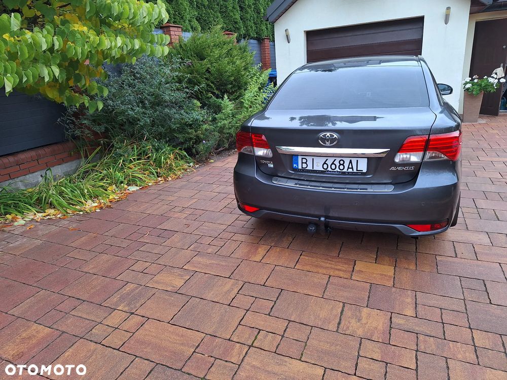 Toyota Avensis 2.0 Prestige NAVI - 7