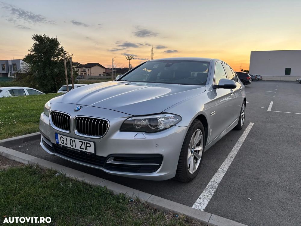BMW Seria 5 520d xDrive AT - 9