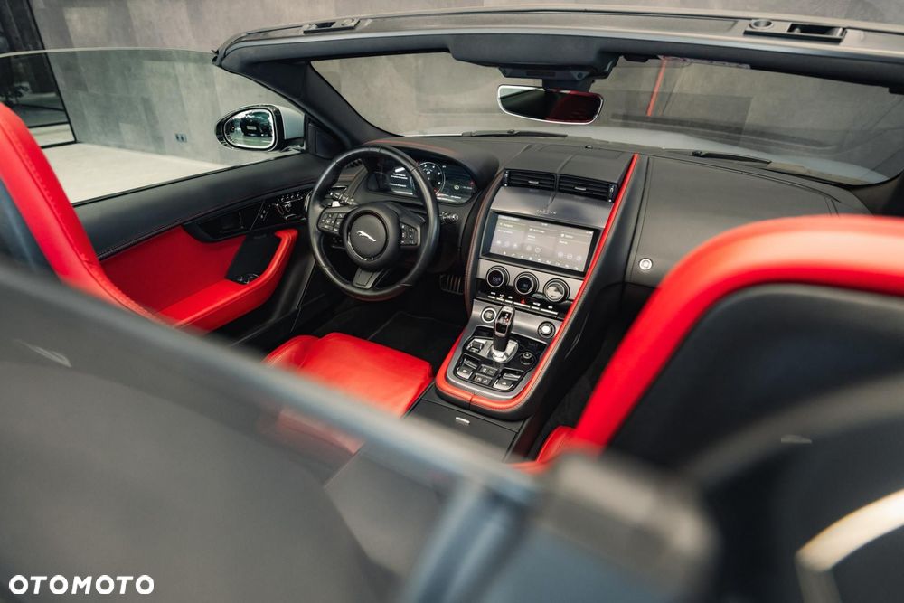 Jaguar F-Type 5.0 V8 S/C AWD R-Dynamic - 18