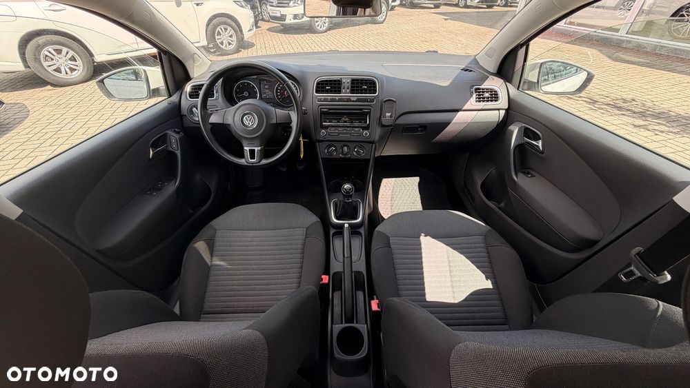 Volkswagen Polo 1.4 16V Comfortline - 6