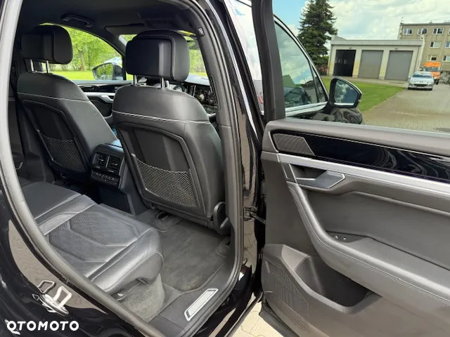 Volkswagen Touareg 3.0 V6 TDI SCR 4Mot Elegance - 2