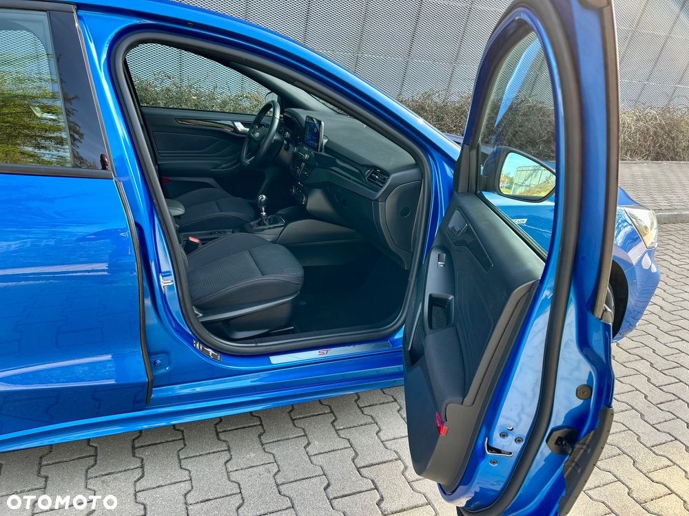 Ford Focus 1.5 EcoBoost STart-Stopp-System ST-LINE - 18