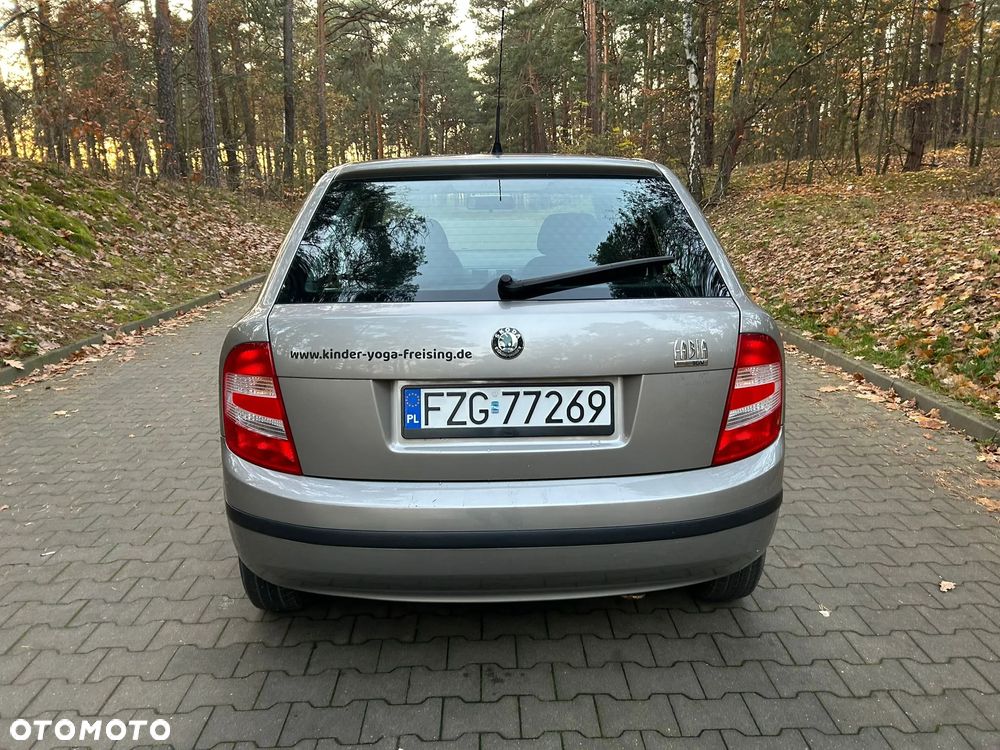 Skoda Fabia - 5