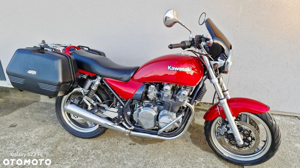 Kawasaki Zephyr - 12