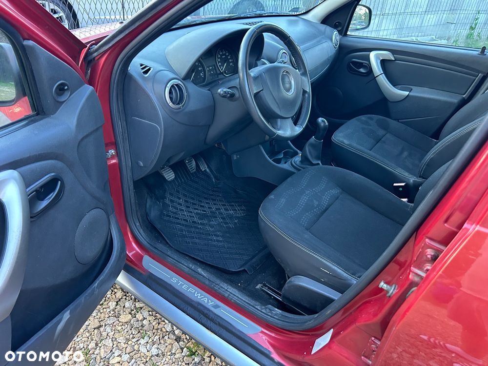 Dacia Sandero 1.6 Hi-Flex - 7