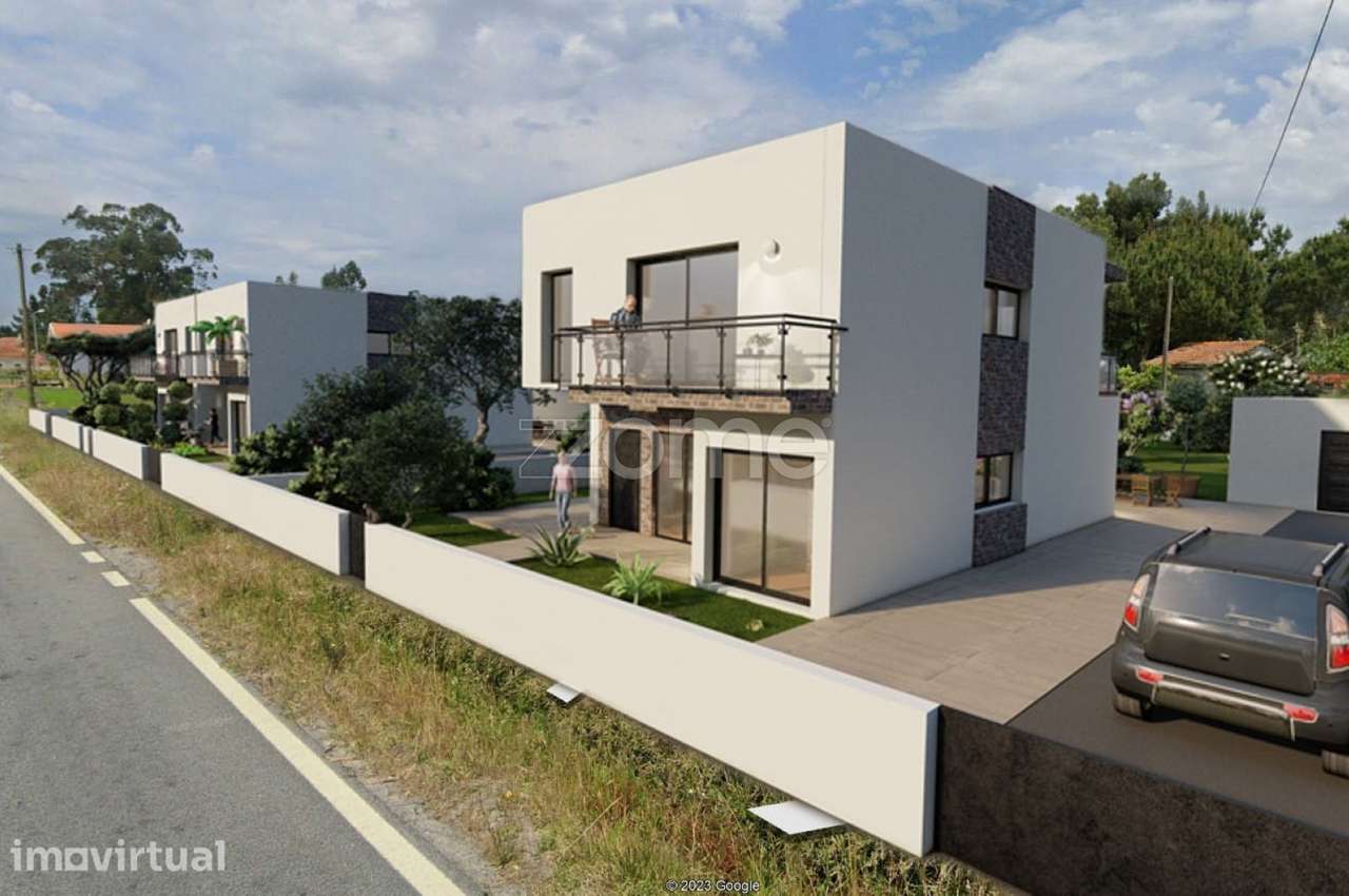 Terreno para 3 Moradias T4 - Grande imagem: 2/15
